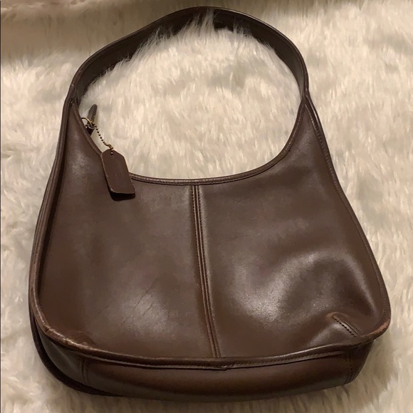 Coach Handbags - Vintage 1994 coach purse shoulder bag